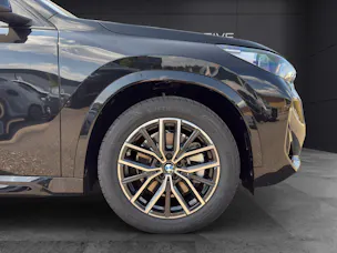 BMW iX1 xDrive30