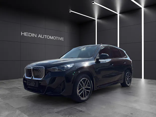 BMW iX1 xDrive30