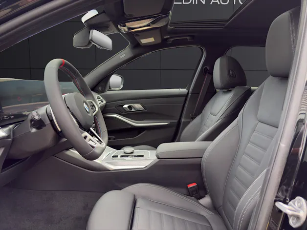 BMW M340i xDrive Touring
