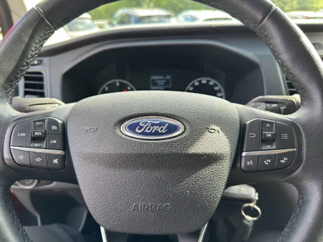 Ford Transit C Kombi 320 L2 2.0 TDCi 130 Trend