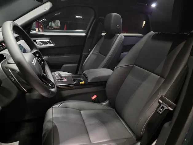 Land Rover Range Rover Velar 3.0 I6 Belgravia Edition Satin