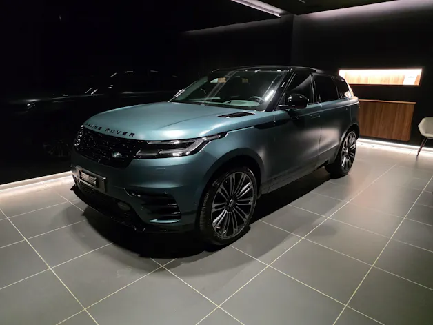 Land Rover Range Rover Velar 3.0 I6 Belgravia Edition Satin