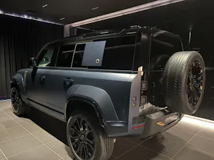 Land Rover Defender 110 4.4 V8 Octa