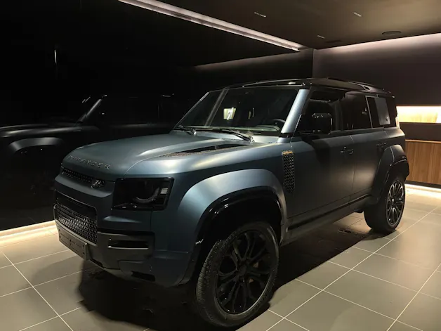 Land Rover Defender 110 4.4 V8 Octa