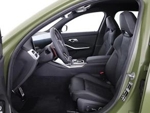 https://vehicle.imgix.net/4411618/b1ec176f-986b-4dd6-8f54-3d9c3edcdc7c.jpg