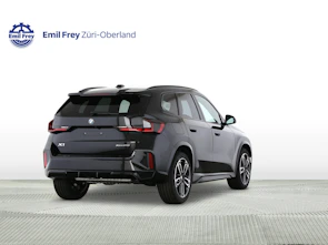 Fahrzeugbild BMW X1 23i xDrive paddles