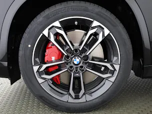 BMW X1 23i xDrive paddles