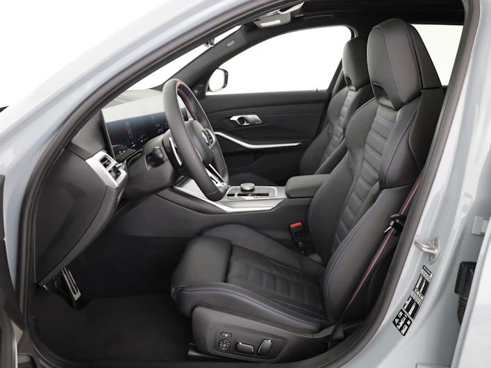 image du véhicule BMW 3 SERIES