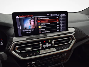 https://vehicle.imgix.net/4411647/4d63b5bf-3c4b-4210-8e86-0ff52d4b4059.jpg