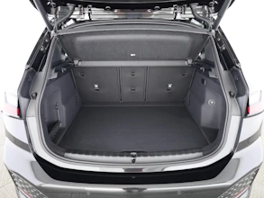 https://vehicle.imgix.net/4411648/4b65f49d-6b66-45d2-9ba0-aeef608dc6b2.jpg