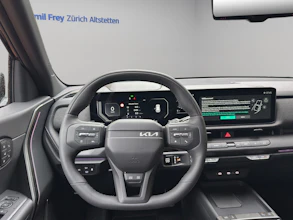 https://vehicle.imgix.net/4411649/ce1065e2-2cd8-41f1-981f-ec9e3256f491.jpg