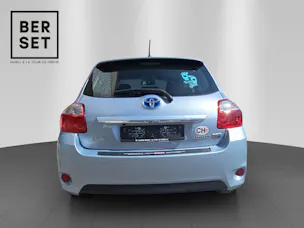 Toyota Auris 1.8 HSD Linea Sol