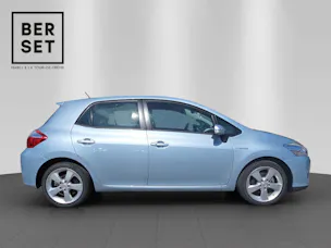 Toyota Auris 1.8 HSD Linea Sol