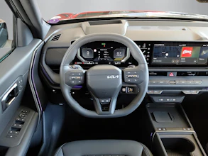 https://vehicle.imgix.net/4411664/1b82eb0a-fb49-400c-806b-5a85e6361fa0.jpg