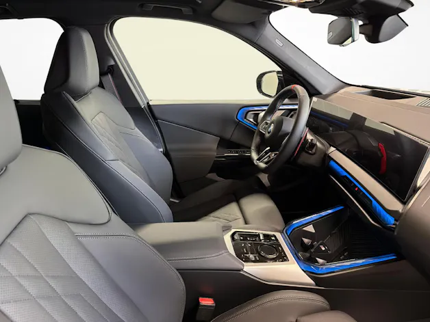 BMW X3 M50i