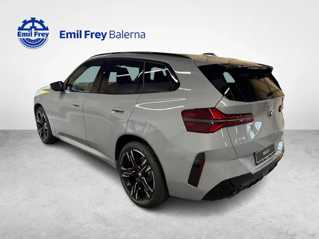 BMW X3 M50i