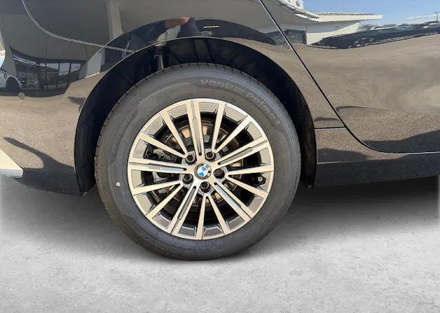 BMW 230e xDrive Active Tourer