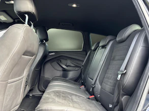https://vehicle.imgix.net/4411718/1d8ecb3e-8d77-40af-bf98-8f3735ae0d34.jpg