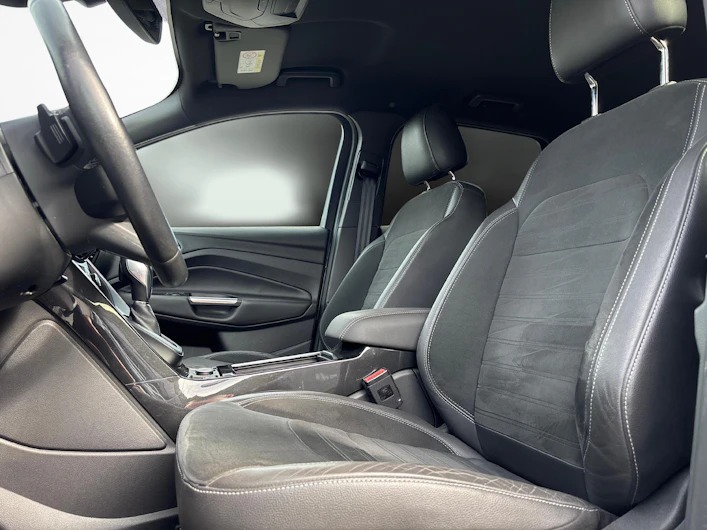 image du véhicule FORD KUGA