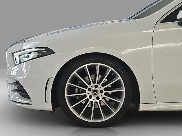 Mercedes-Benz A 200 AMG Line