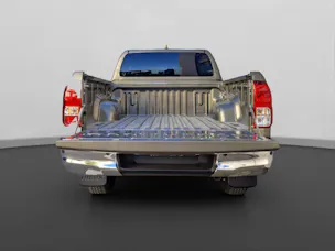 Toyota Hilux Double Cab.-Pick-up 2.8 48038/004