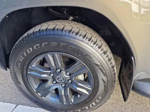 Toyota Hilux Double Cab.-Pick-up 2.8 48038/004