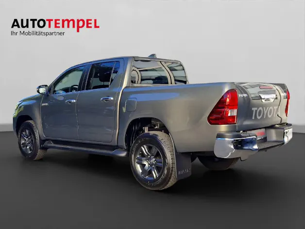 Toyota Hilux Double Cab.-Pick-up 2.8 48038/004