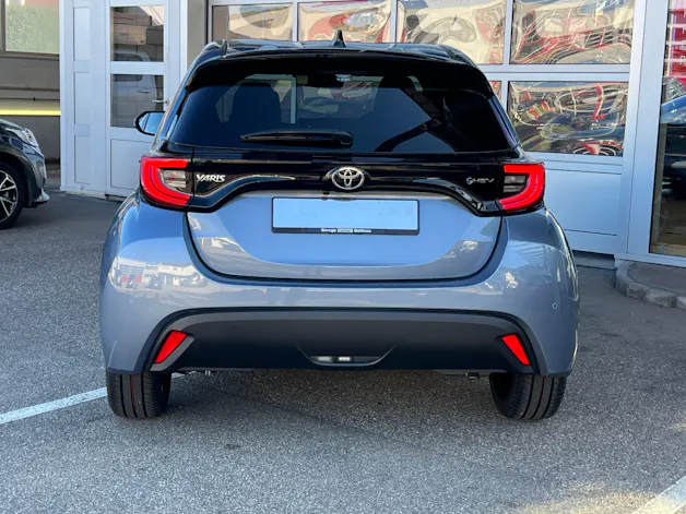 Toyota Yaris 1.5 VVT-i HSD Trend
