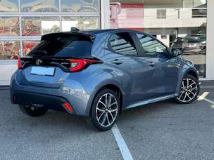 Toyota Yaris 1.5 VVT-i HSD Trend