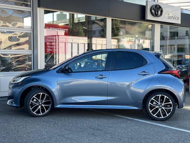 Toyota Yaris 1.5 VVT-i HSD Trend