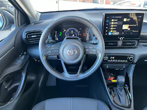 Toyota Yaris 1.5 VVT-i HSD Trend