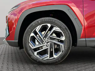 HYUNDAI Tucson 1.6 T-GDi HEV Vertex Swiss Edition 4WD