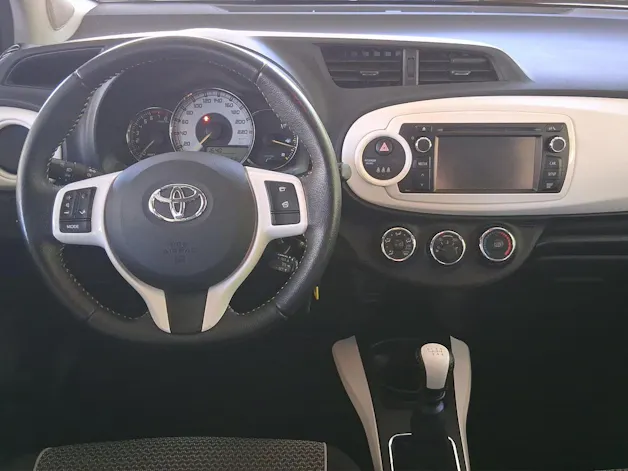 Toyota Yaris 1.33 VVT-i Trend