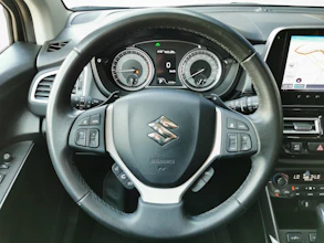 https://vehicle.imgix.net/4411875/58911342-bc19-4f65-ba42-53fd0398562d.jpg