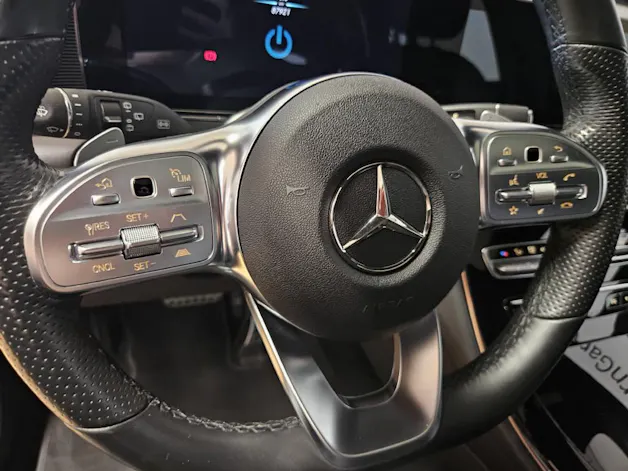 MERCEDES-BENZ EQC 400 4Matic AMG Line