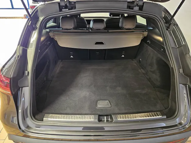 MERCEDES-BENZ EQC 400 4Matic AMG Line