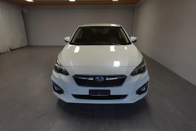 Subaru Impreza 2.0i Swiss Plus