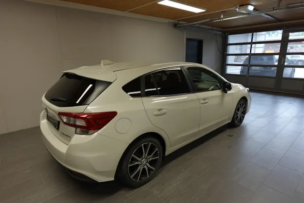 Subaru Impreza 2.0i Swiss Plus