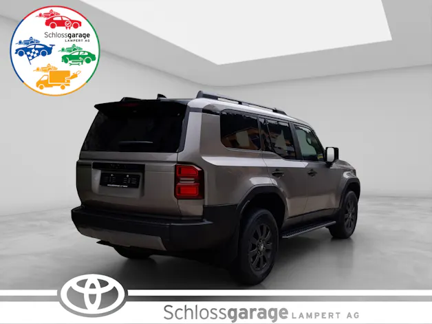 Toyota Land Cruiser 2.8 D 48V Style