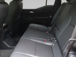 Toyota Land Cruiser 2.8 D 48V Style