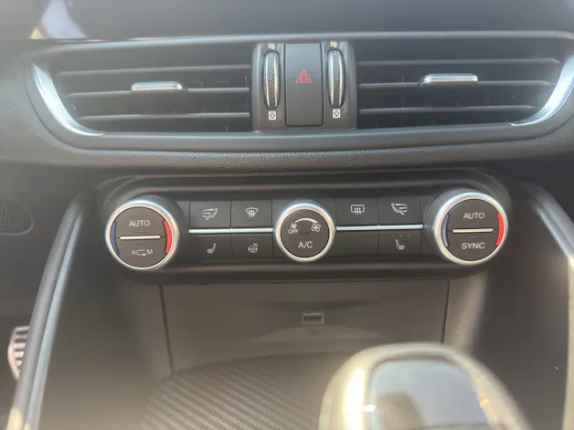Alfa Romeo Giulia 2.9 V6 Biturbo Quadrifoglio