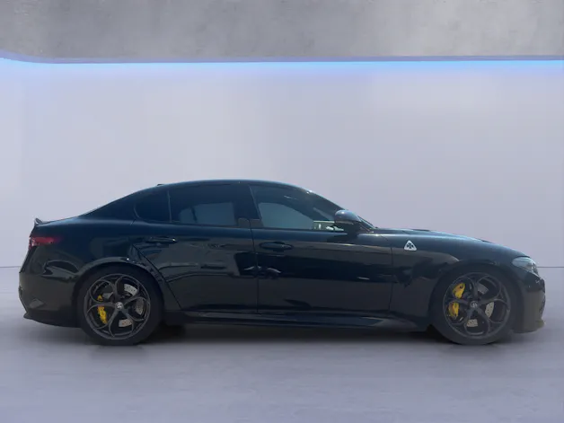 Alfa Romeo Giulia 2.9 V6 Biturbo Quadrifoglio
