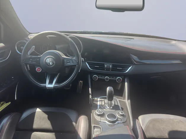 Alfa Romeo Giulia 2.9 V6 Biturbo Quadrifoglio