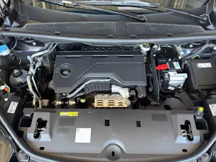 Peugeot 5008 1.2 Hybrid Allure Premium