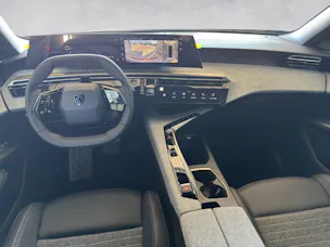 Peugeot 5008 1.2 Hybrid Allure Premium