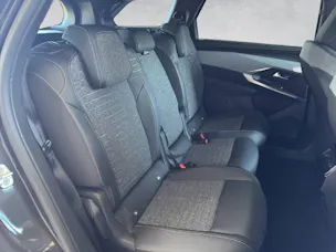 Peugeot 5008 1.2 Hybrid Allure Premium