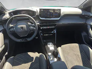 PEUGEOT 208 1.2 Hybrid 145 GT Exclusive