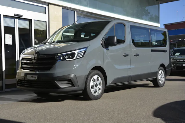 RENAULT Trafic Grand Passenger 2.0 dCi Blue 150 evolution