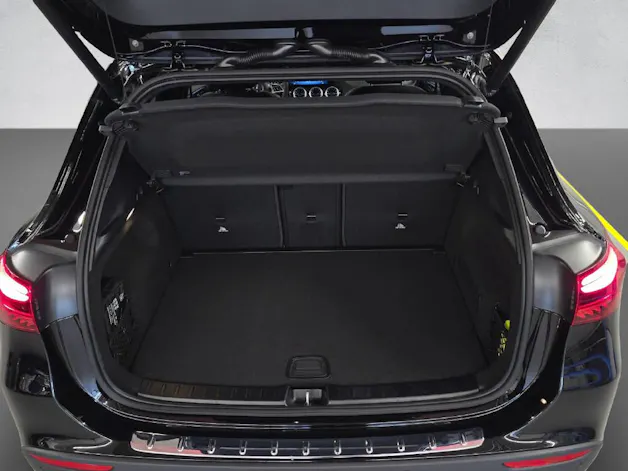 Mercedes-Benz GLA 200 Night Star | Auto Lang Special Offer 3 of 8