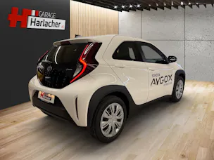 Toyota Aygo X 1.5 VVT-i HSD Comfort